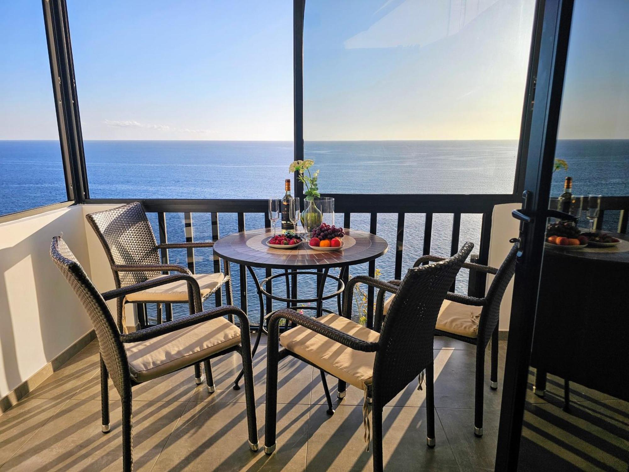 Very Romantic Seaview Apartment Patalavaca Mogan With Warm Pool エクステリア 写真
